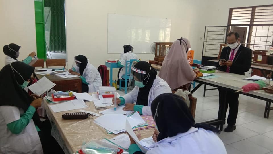 Uji Kompetensi Jurusan Farmasi SMKS Muhammadiyah Minggir