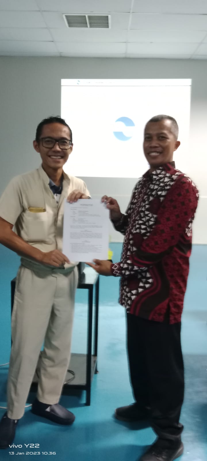 SMK Muhammadiyah Minggir jalin kerjasama dengan beberapa perusahaan di Karawang SMK Muhammadiyah Minggir jalin kerjasama dengan beberapa perusahaan di Karawang