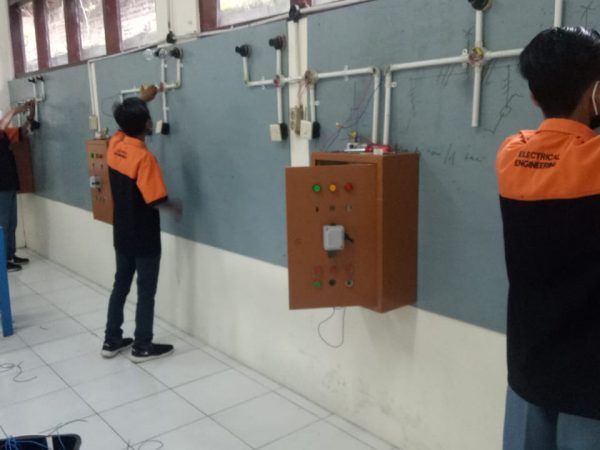 Pembelajaran Praktek Tatap Muka terbatas Pembelajaran Praktek Tatap Muka terbatas