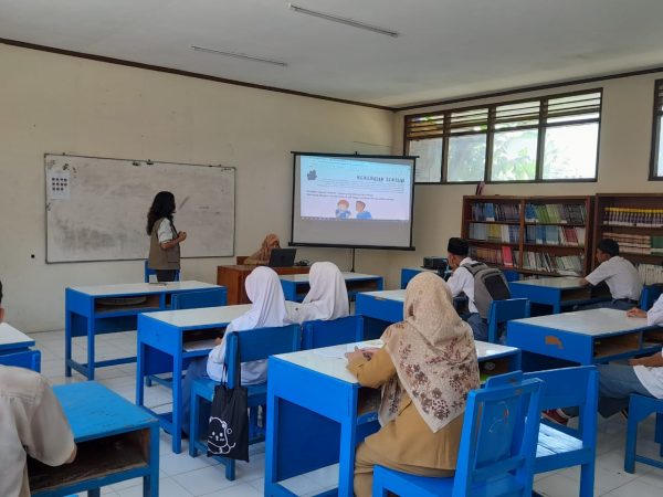 Membentuk Masa Depan yang Aman, Sekolah Ramah Anak Menggelar Sosialisasi untuk Pencegahan Kekerasan Membentuk Masa Depan yang Aman, Sekolah Ramah Anak Menggelar Sosialisasi untuk Pencegahan Kekerasan